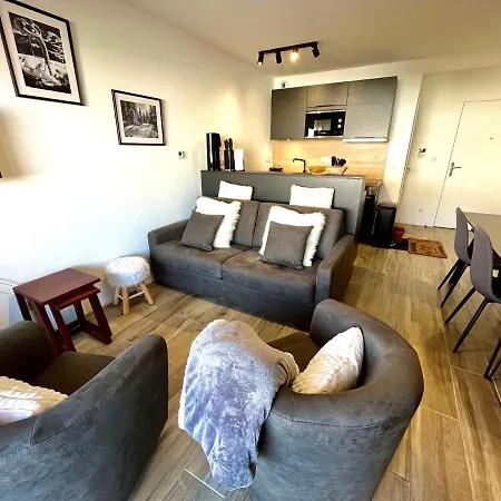 Duplex Neuf Au Pied Des Pistes Avec Wifi Et Parking Prive - Fr-1-505-203 *