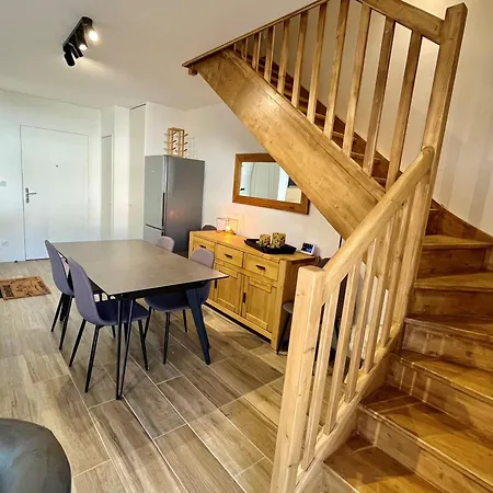 Duplex Neuf Au Pied Des Pistes Avec Wifi Et Parking Prive - Fr-1-505-203